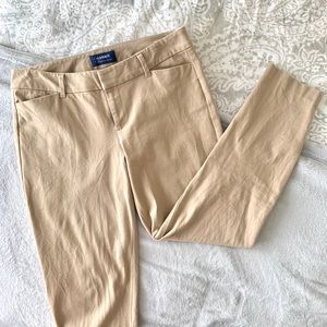 Old Navy Khaki Pixie Pant